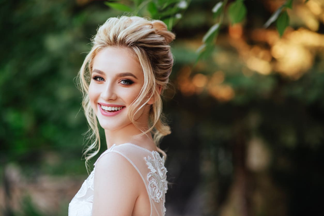 Nikah Mevsimi Geldi: Gelin Makyajı Nasıl Olmalı?