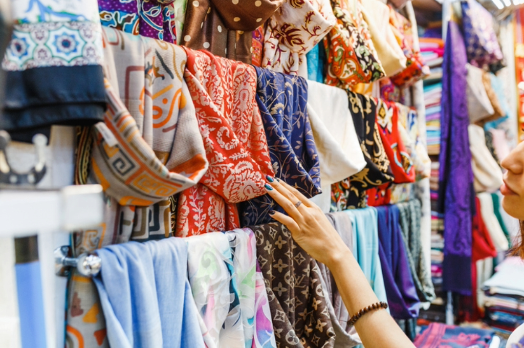 Etnik Moda: Farklı Kültürlerden İlham Alarak Tarzını Yarat