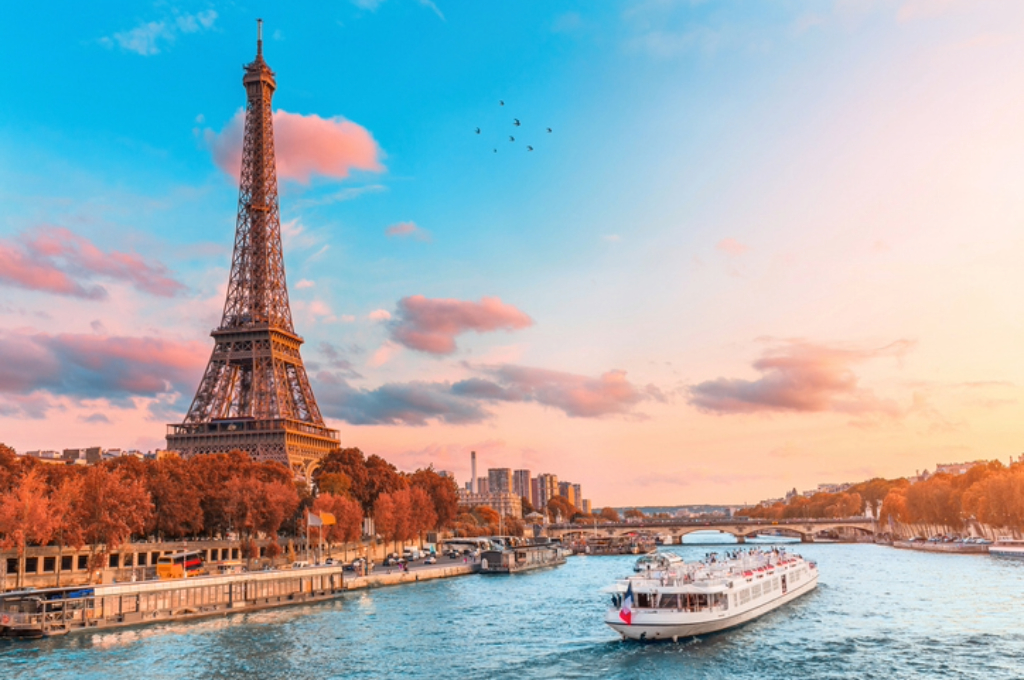 Paris Fransa